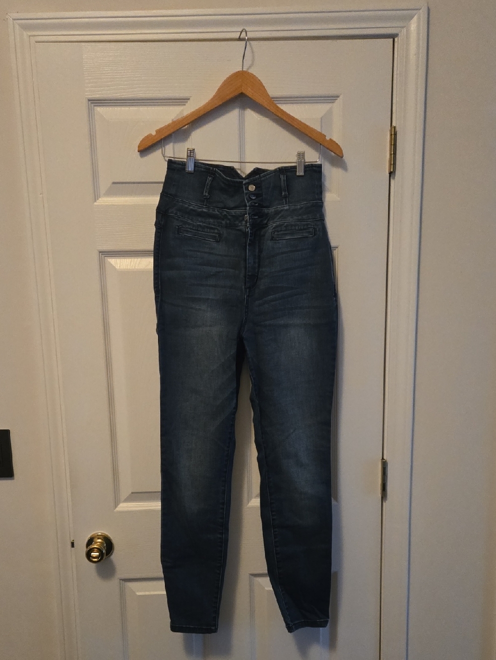 bebe High-Rise Slim Jeans in Dark Indigo